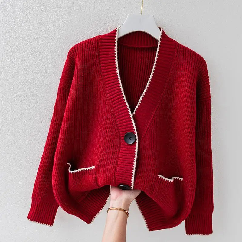 Valeria | Chic Button Cardigan